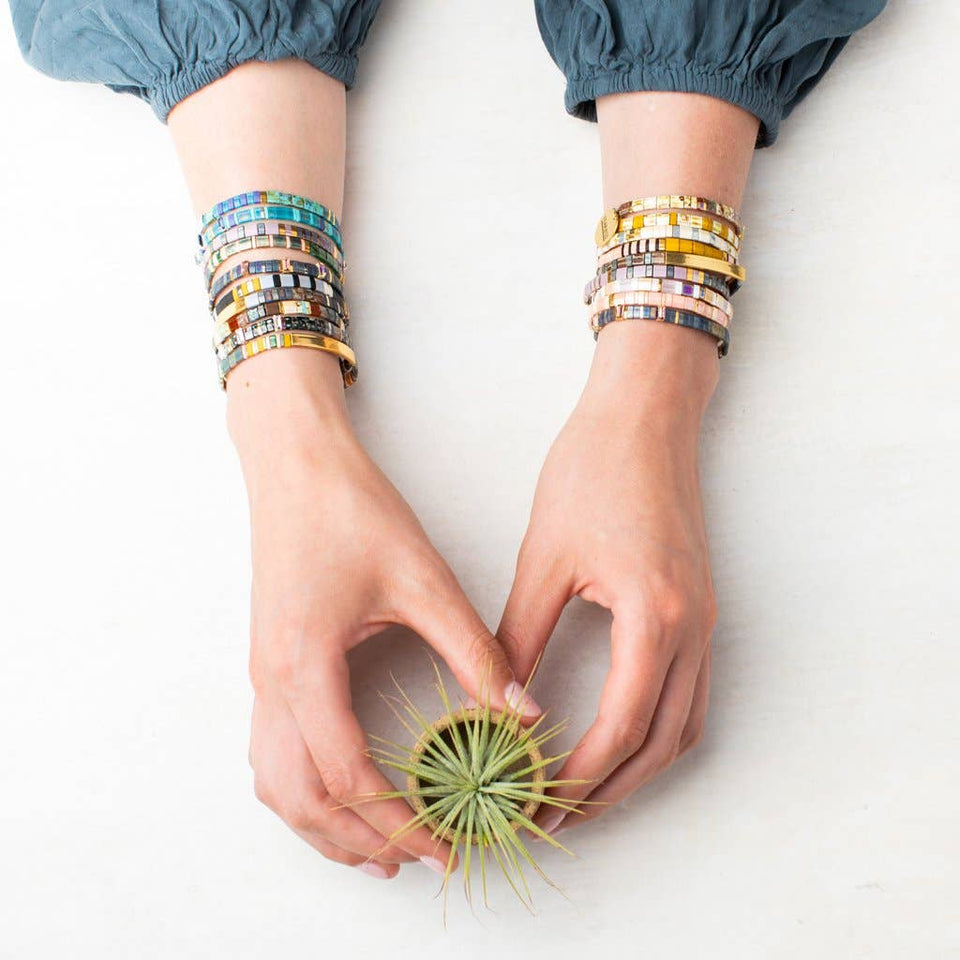 Good Karma Miyuki Bracelet | Joy & Kindness - Marine/Gold