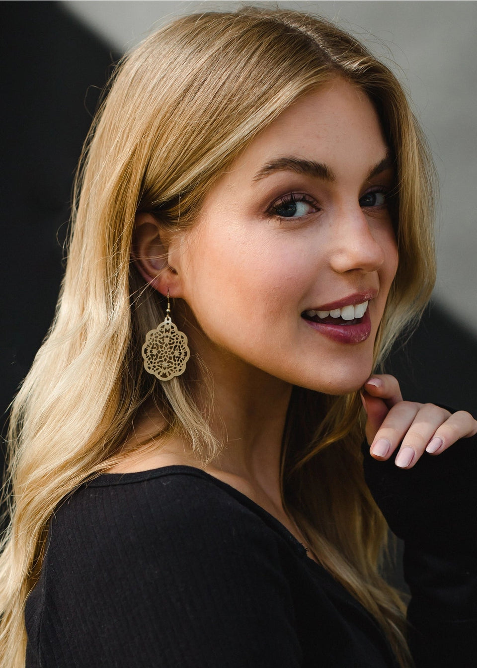 Gold Cutout Earrings | petite shops