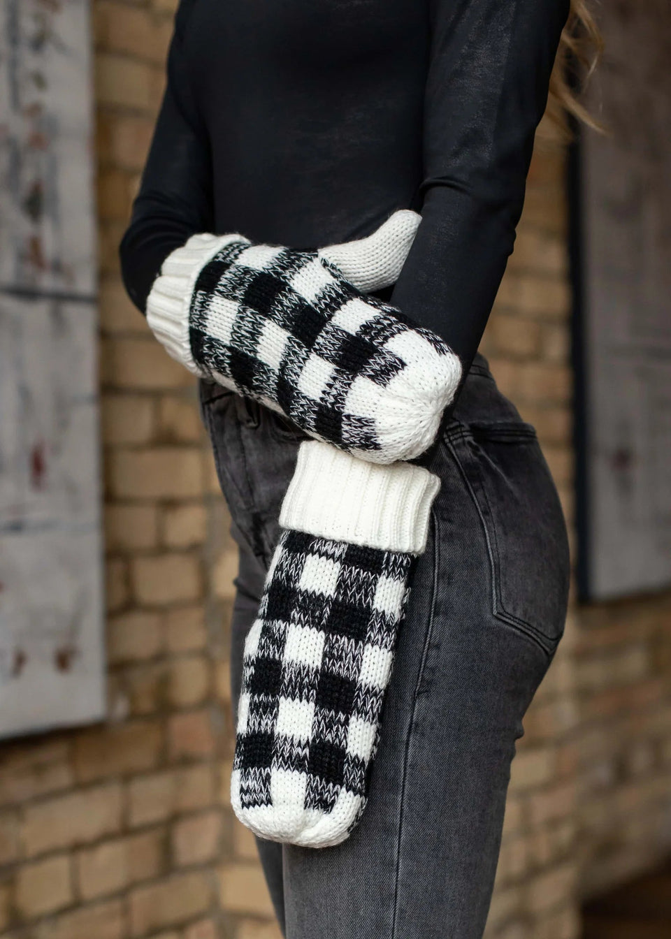 White & Black Plaid Mittens | petite shops